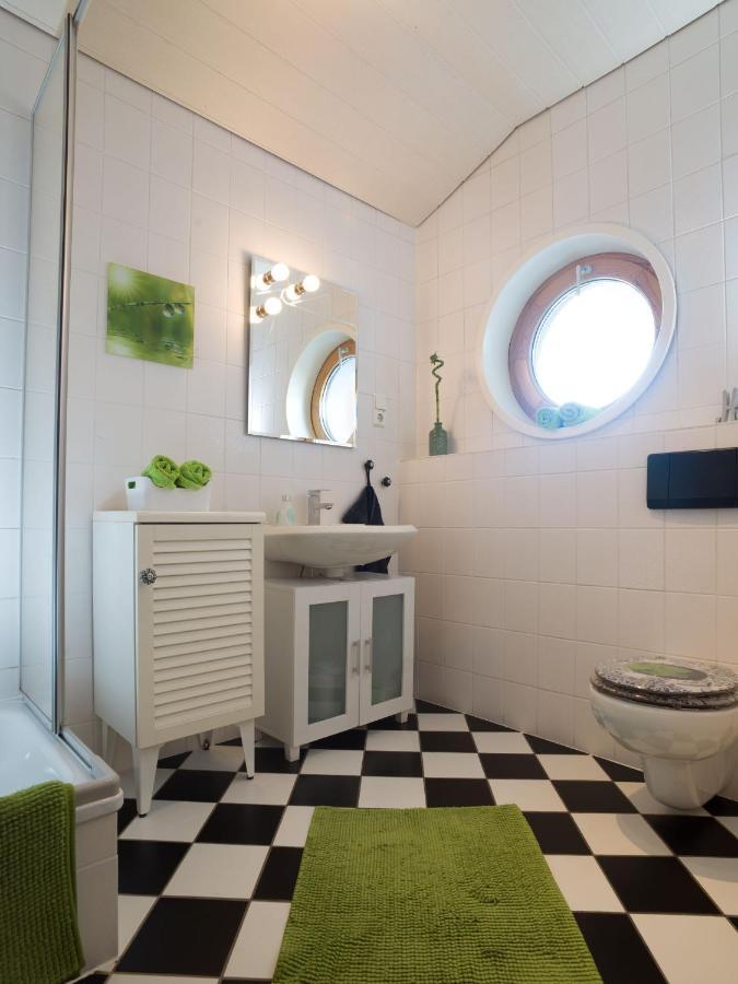 Ferienwohnung Am Gaesschen Scheiden Dış mekan fotoğraf