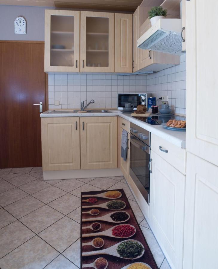Ferienwohnung Am Gaesschen Scheiden Dış mekan fotoğraf
