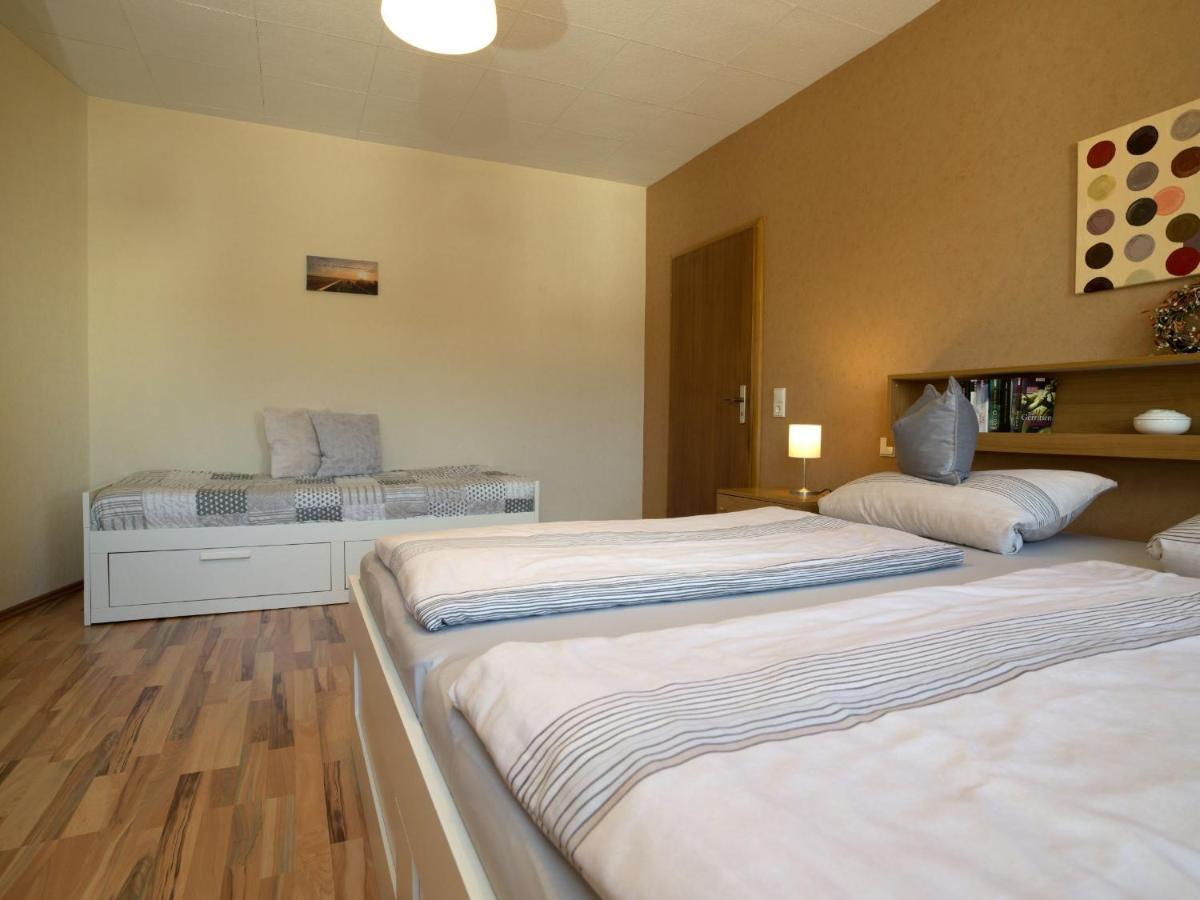 Ferienwohnung Am Gaesschen Scheiden Dış mekan fotoğraf