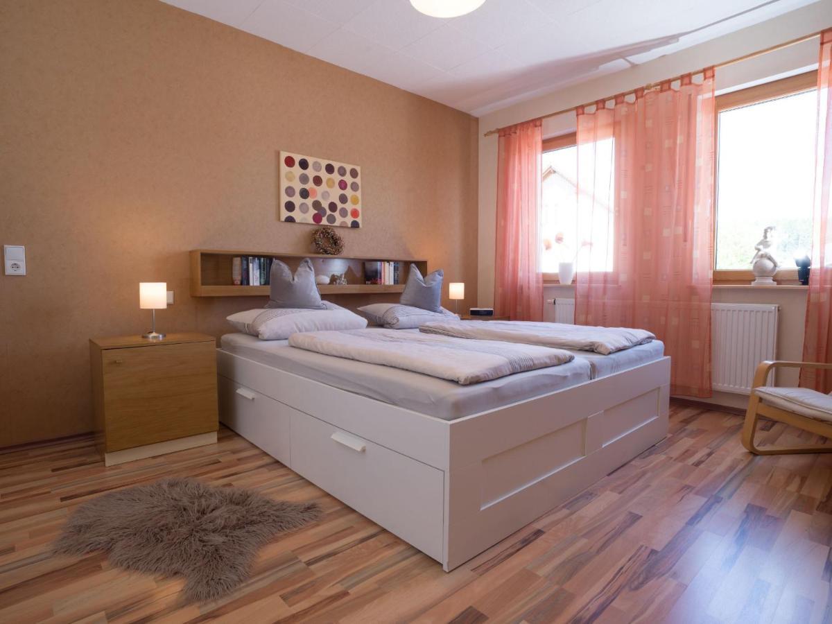 Ferienwohnung Am Gaesschen Scheiden Dış mekan fotoğraf