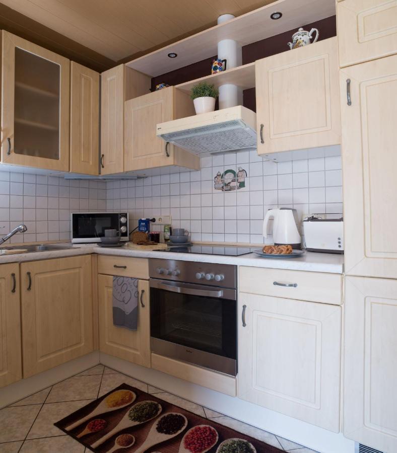 Ferienwohnung Am Gaesschen Scheiden Dış mekan fotoğraf