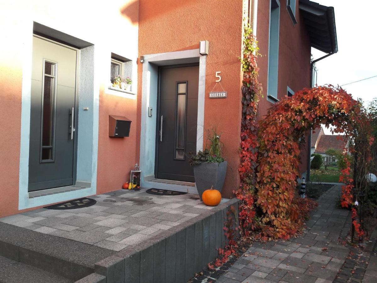 Ferienwohnung Am Gaesschen Scheiden Dış mekan fotoğraf